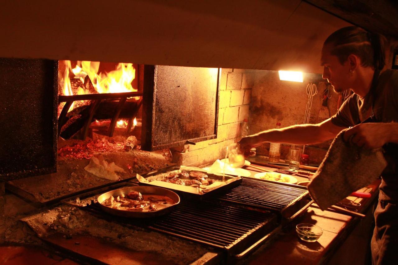 Hotel Ristorante Benigni Campagnano Di Roma Bagian luar foto